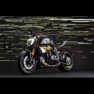 Meet your Posher, Ramin